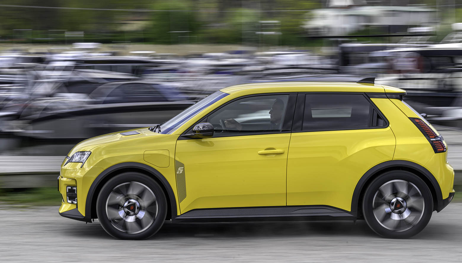 Renaults lyckade satsning på en eldriven R5:a