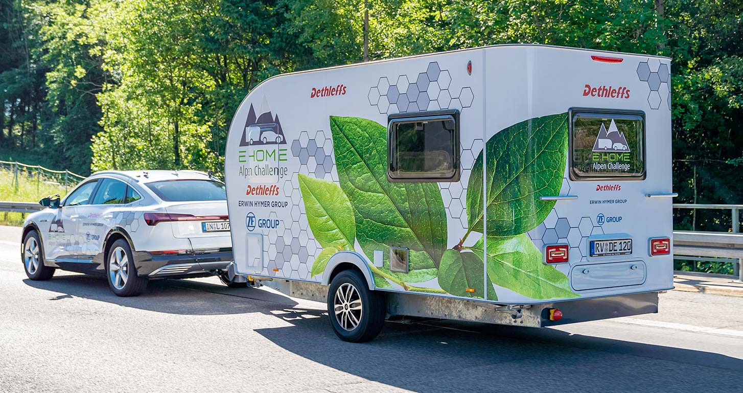 Framtidens husvagn för elbilar hjälper till med egen motor